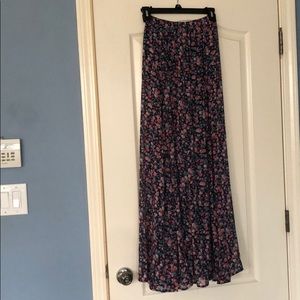 A&F full length skirt